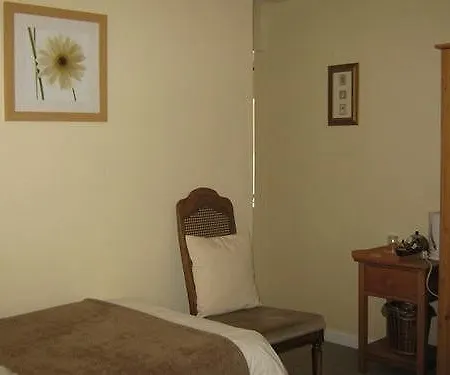 North End Farm Country 酒店 3*